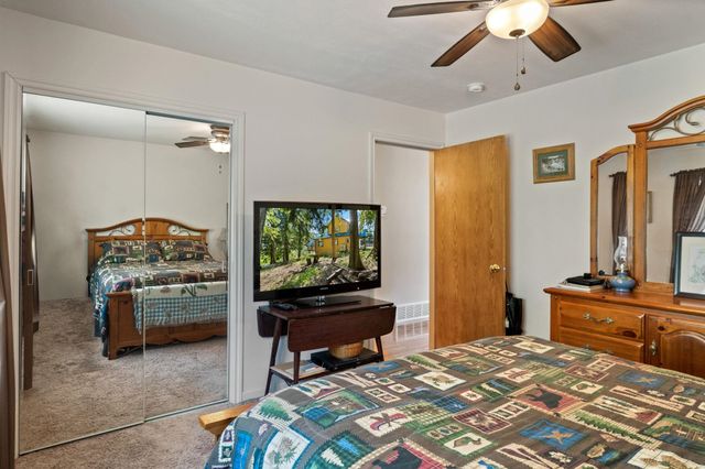 2876 Deep Lake South Shore Rd, Colville, WA 99114