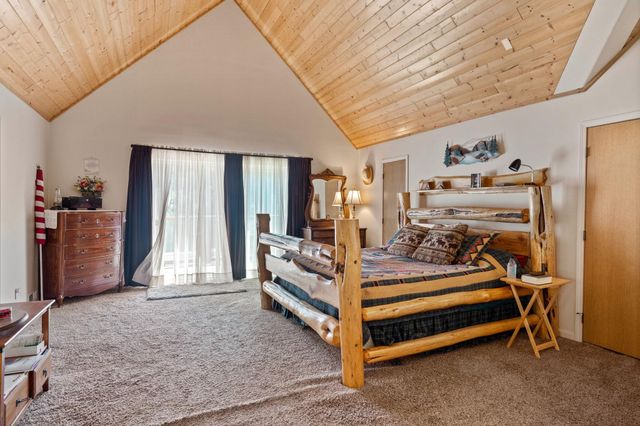 2876 Deep Lake South Shore Rd, Colville, WA 99114