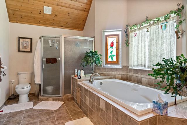 2876 Deep Lake South Shore Rd, Colville, WA 99114