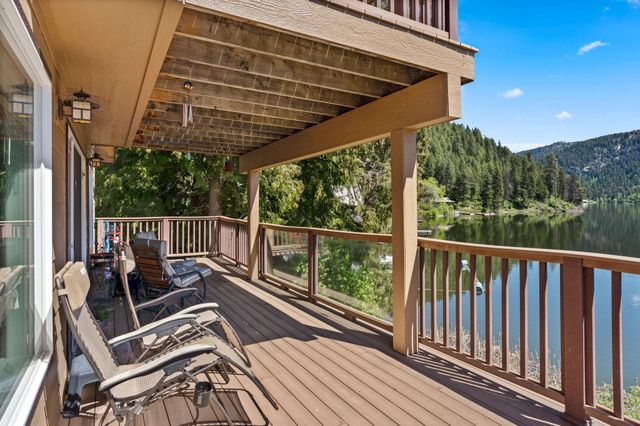 2876 Deep Lake South Shore Rd, Colville, WA 99114