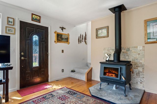 2876 Deep Lake South Shore Rd, Colville, WA 99114