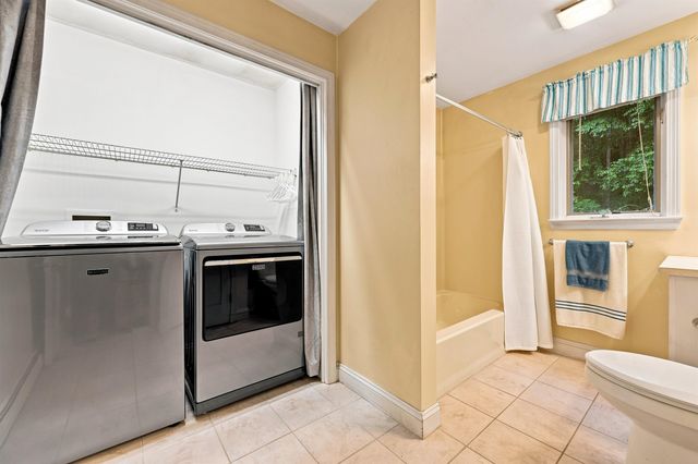 108 Chase Road, South Hampton, NH 03827