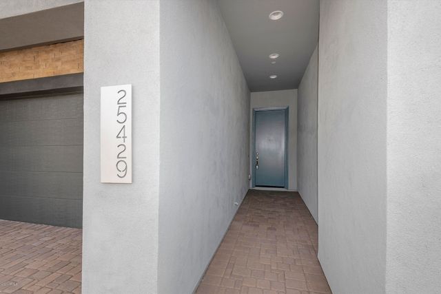 25429 N 19 Lane, Phoenix, AZ 85085