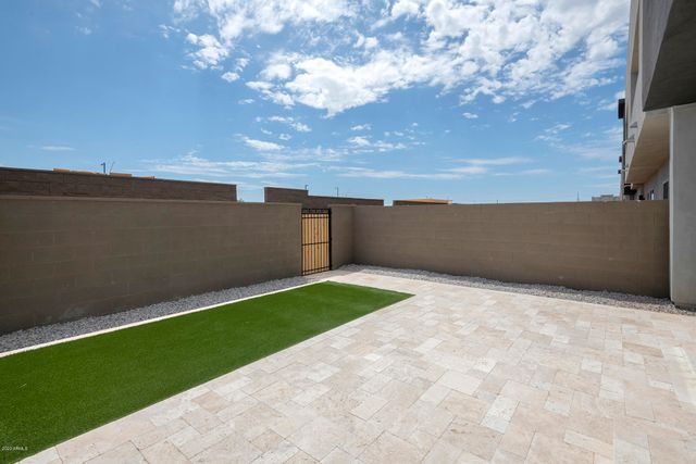 25429 N 19 Lane, Phoenix, AZ 85085