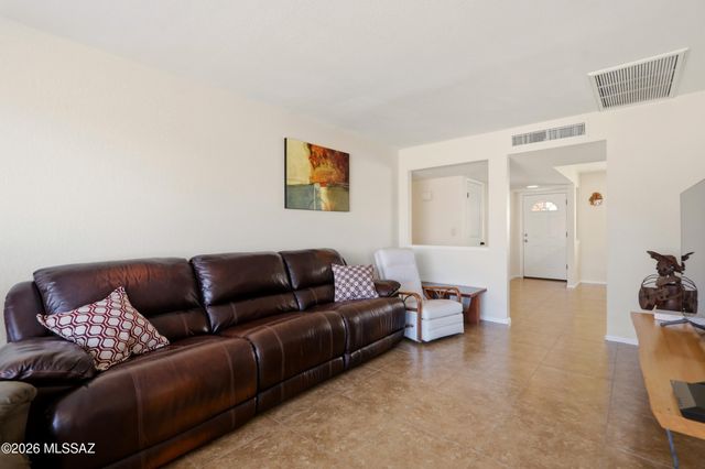 9209 E Baker Street, Tucson, AZ 85710