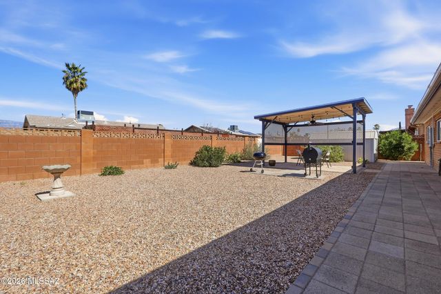 9209 E Baker Street, Tucson, AZ 85710