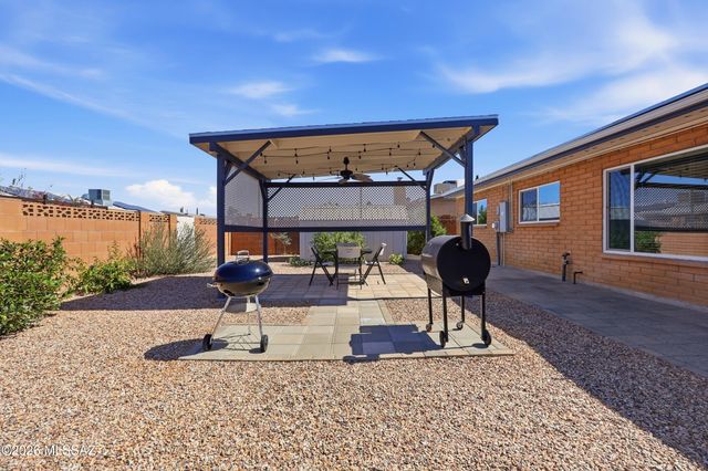 9209 E Baker Street, Tucson, AZ 85710