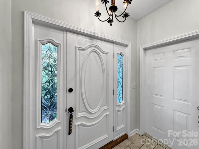 132 Aldersgate Road, Waynesville, NC 28786