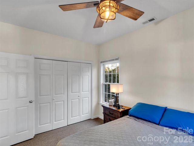 132 Aldersgate Road, Waynesville, NC 28786