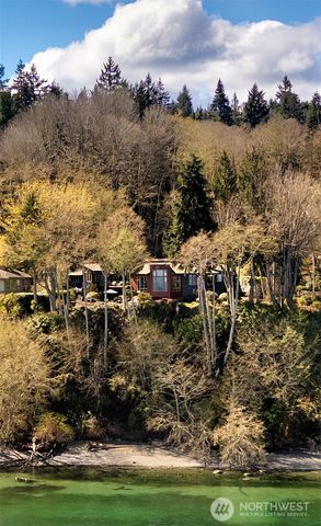 192 Montgomery Court, Port Ludlow, WA 98365