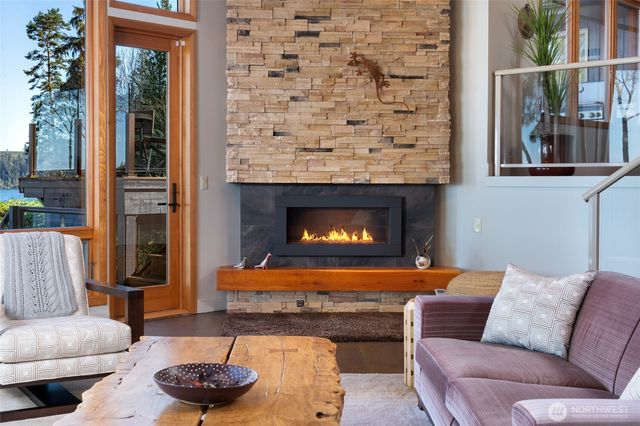 192 Montgomery Court, Port Ludlow, WA 98365