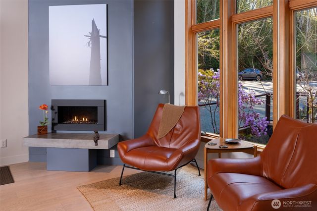 192 Montgomery Court, Port Ludlow, WA 98365