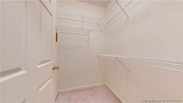 2122 Pickwick Drive, New Albany, IN 47150
