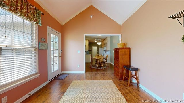 2122 Pickwick Drive, New Albany, IN 47150