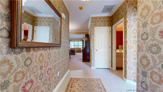 2122 Pickwick Drive, New Albany, IN 47150