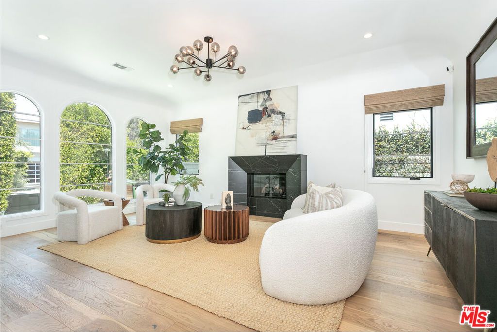 732 N Cherokee Avenue, Los Angeles, CA 90038