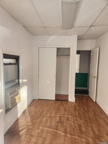 29-09 Union Street 1 FL, Flushing, NY 11354