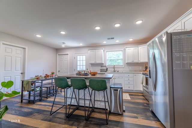 401 Johnny Drive, Science Hill, KY 42553