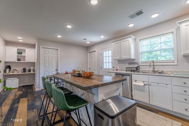 401 Johnny Drive, Science Hill, KY 42553