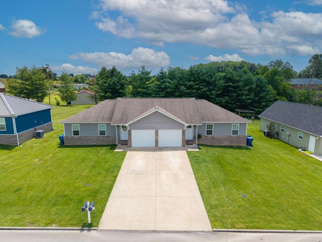 401 Johnny Drive, Science Hill, KY 42553