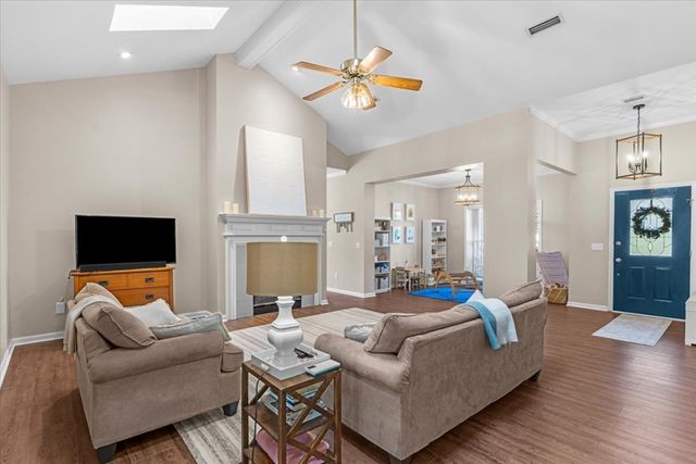113 Taybridge Lane, Dothan, AL 36305