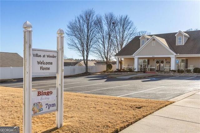 813 Ideal Place, Winder, GA 30680