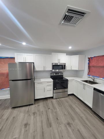 1809 NW 8th Pl, Fort Lauderdale, FL 33311