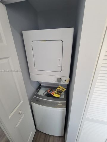 1809 NW 8th Pl, Fort Lauderdale, FL 33311