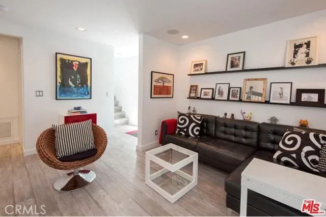 224 39th Street, Manhattan Beach, CA 90266