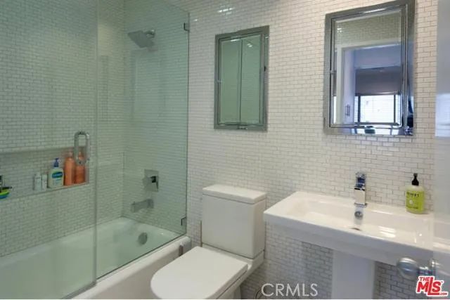 224 39th Street, Manhattan Beach, CA 90266