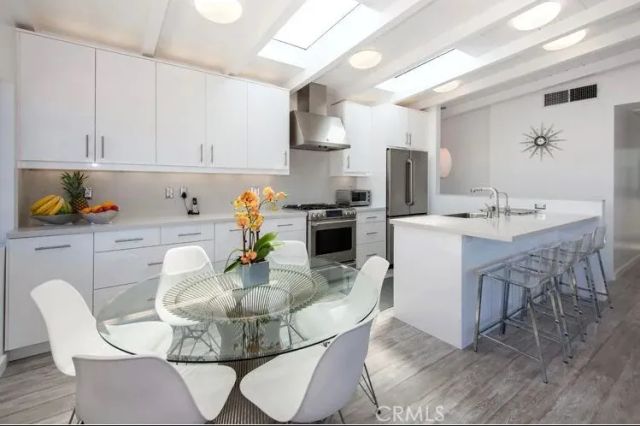 224 39th Street, Manhattan Beach, CA 90266