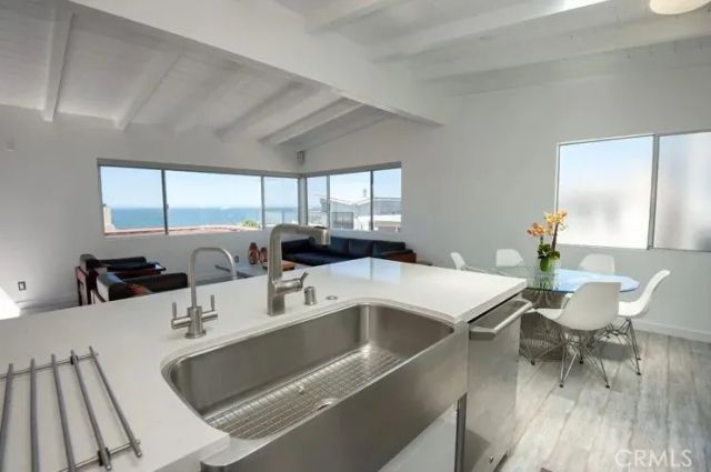 224 39th Street, Manhattan Beach, CA 90266