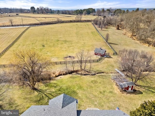 39054 OLD STAGE PL, Waterford, VA 20197