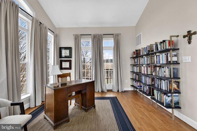 39054 OLD STAGE PL, Waterford, VA 20197