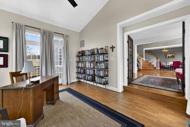 39054 OLD STAGE PL, Waterford, VA 20197