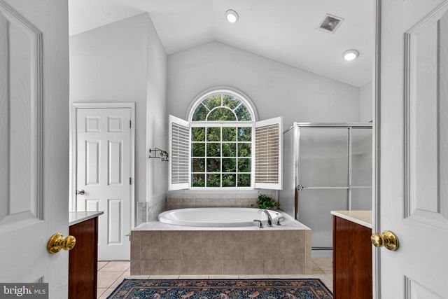 39054 OLD STAGE PL, Waterford, VA 20197