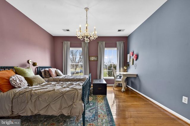 39054 OLD STAGE PL, Waterford, VA 20197