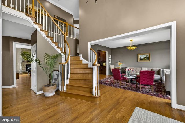 39054 OLD STAGE PL, Waterford, VA 20197