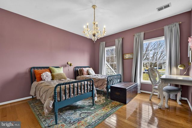 39054 OLD STAGE PL, Waterford, VA 20197