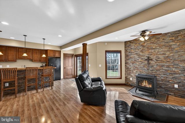 39054 OLD STAGE PL, Waterford, VA 20197