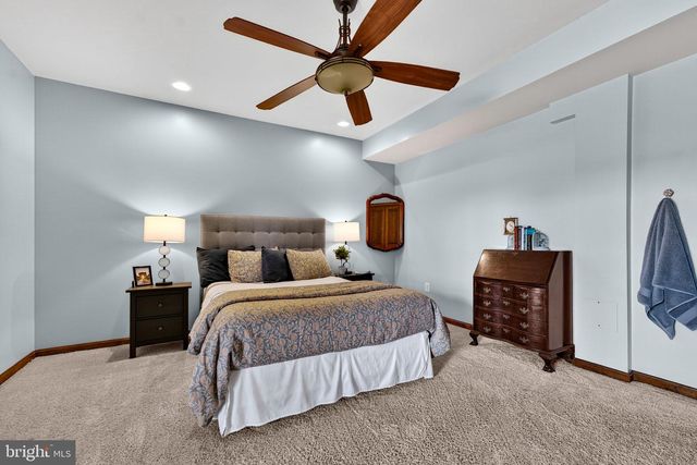 39054 OLD STAGE PL, Waterford, VA 20197