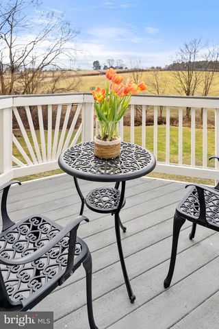 39054 OLD STAGE PL, Waterford, VA 20197