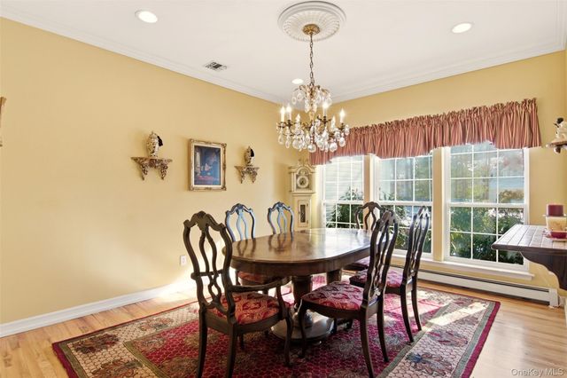 5 Wood Hollow Drive, Westhampton, NY 11977