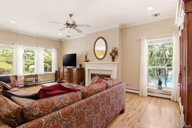 5 Wood Hollow Drive, Westhampton, NY 11977