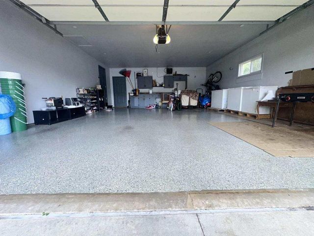 550 HARVEST ROAD, Green Bay, WI 54302