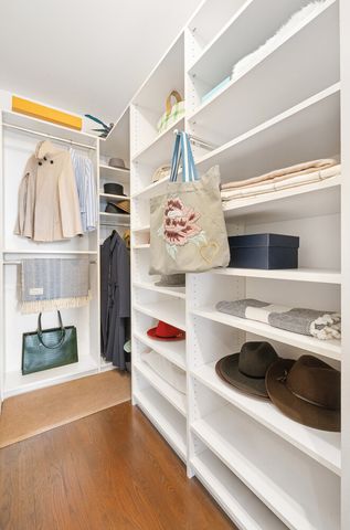 3 Hanover Sq Apt 19J, New York City, NY 10004