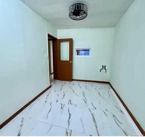 13870 Elder Avenue Avenue 1st floor unit, Flushing, NY 11355