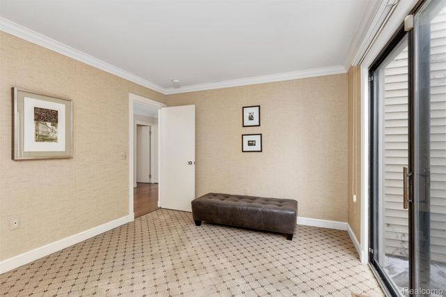 4260 Wabeek Lake Drive S, West Bloomfield Charter Township, MI 48302