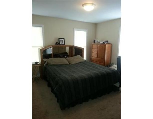 414 E Central St 1, Franklin, MA 02038