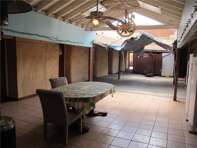 3000 Cazador, Los Angeles, CA 90065